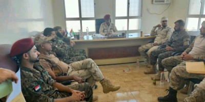 العميد الربيعي يجتمع بأركانات وقادة قطاعات الحزام الأمني لمناقشة عدد من القضايا والخطط الأمنية في عدن