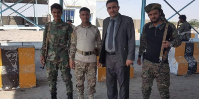 وكيل محافظة أبين يزور نقطة دوفس الأمنية