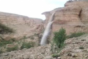 شبوة..مليشيا الإخوان تقتحم الجبل الأبيض بمدينه عتق