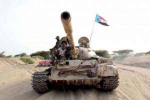 المدفعية الجنوبية تقصف مواقع حوثية بقطاع هجار
