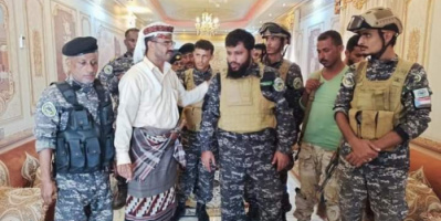 قائد قوات حماية المنشآت يلتقي قائد الحزام الأمني بأبين