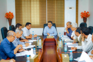 المحافظ لملس يشدد على ضرورة الاستمرار في رصد العوائق المستحدثة وسرعة إزالتها بالعاصمة عدن 