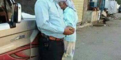قيادة العمليات المشتركة محور الضالع تعزي آل العربي برحيل المناضل والشخصية الإجتماعية الإستاذ أحمد العربي