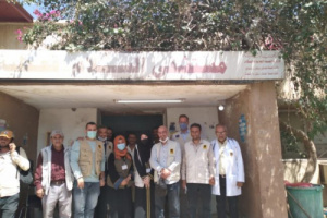 مسؤولي لجنة الإنقاذ الدولية ب اليمن ستيفاني وديفد يزورون مديرية قعطبة بمحافظة الضالع