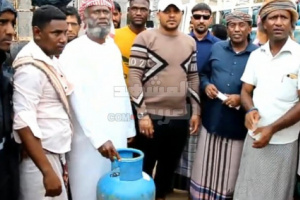 خليفة الإنسانية توفر الغاز المنزلي لمناطق سقطرى 