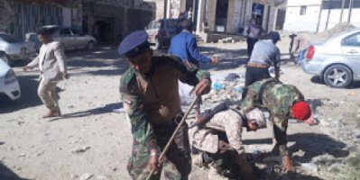 مبادرة طوعية لتنظيف سوق السلام بمشاركة قيادات الانتقالي وقيادة وجنود محور يافع