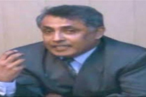 الزامكي: بن دغر يسوق نفسه بشكل مبتذل لخلافة هادي