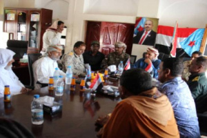الثقلي يلتقي بوجهاء وأعيان سقطرى المقيمين في دولة الإمارات العربية المتحدة