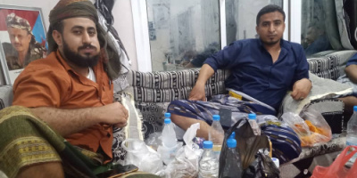 نجل شيخ مشائخ الصبيحة يلتقي بقائد قوات الحزام الأمني بالصبيحة لمناقشة الأوضاع الأمنية
