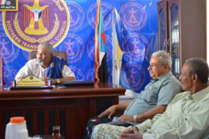 رئيس انتقالي حضرموت ونائبه يلتقيان الشخصية السياسية محمد عبدالله الحامد