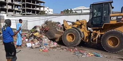 محلي البريقة يثمن جهود شركة مصافي عدن لمساندة السلطة المحلية 