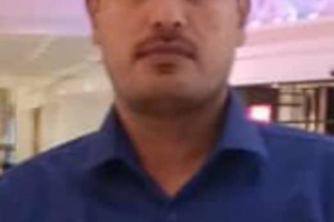 باحث اقتصادي يطالب الرئاسة والحكومة بإلغاء قرار تحرير استيراد المشتقات النفطية