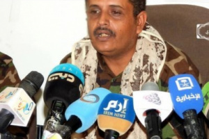 متحدث محور أبين..رصدنا تحرك 12 طقم تابعة للارهابي الزامكي من الكسارة الى الطرية