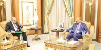 الرئيس القائد عيدروس الزُبيدي يستقبل سفير جمهورية مصر العربية