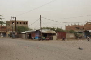 ضمن خروقاتها للهدنة.. مليشيا الحوثي تستهدف منازل المواطنين بمديرية حيس 