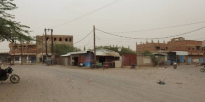 ضمن خروقاتها للهدنة.. مليشيا الحوثي تستهدف منازل المواطنين بمديرية حيس 
