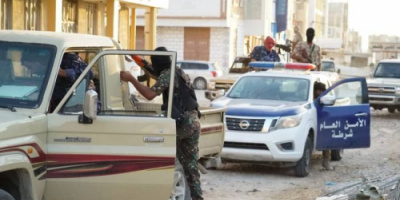 مداهمة خلايا إرهابية تتبع تتظيم القاعدة في الشحر