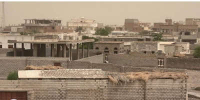 ضمن خروقاتها للهدنة.. مليشيا الحوثي تستهدف الأحياء السكنية في مديرية التحيتا 
