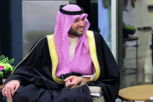 أمير سعودي يصف تناقض إيران مع الخليج واليمن بالسذاجة 