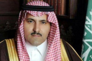 السفير السعودي يكشف موعد عودة حكومة المناصفة الى عدن