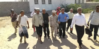 العميد الحوتري يتفقد كلية التربية بزنجبار بعد الأضرار والتعديات التي طالتها