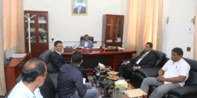 محافظ حضرموت يبحث مع وفد شركة Guangdo الصينية جوانب الاستثمار في مجال المعادن
