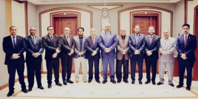 الرئيس الزبيدي يستقبل الكتلة الوزارية من المجلس الانتقالي