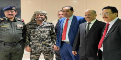 عاجل : طائرة الحكومة الجديدة تغادر الرياض صوب عدن (صورة) 