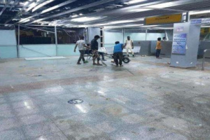 شاهد.. البدء بتجهيز مطار عدن الدولي لاستئناف نشاطه المتوقف إثر الهجوم الإرهابي