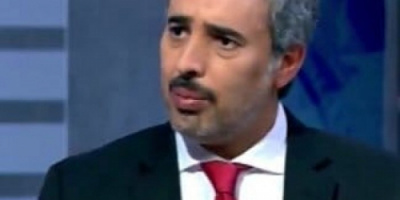 ناشط سياسي يسخر من اكاذيب قناة الجزيرة القطرية