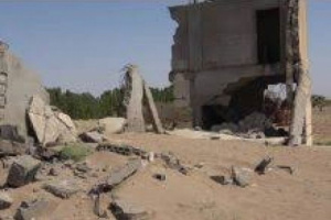 نهبوا منزله وفجروه وقتلوا أولاده وأحرقوا مزرعته #لفلاح_زيد جرائم الحوثيين