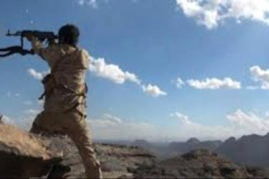 القوات الجنوبية تكسر تقدم حوثي بهجوم مضاد في جبهة ثرة