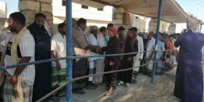 قيادات انتقالي حضرموت تتقدم جموع مشييعي المناضل عبدالعزيز باحشوان