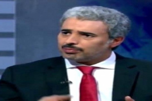 ناشط سياسي: خطوات كبرى للإنتقالي في حال عدم تراجع الرئاسة عن قراراتها الاخيرة