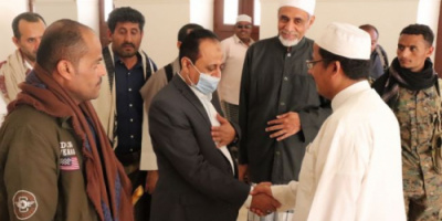 وكيل جهاز الأمن السياسي للشؤون الداخلية " اليامي" يزور جامعة الوسطية الشرعية ب سيئون