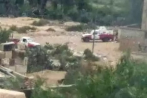 مليشيات الحوثي تداهم عزلة "قياض" في تعز وتختطف30 مدنيا 