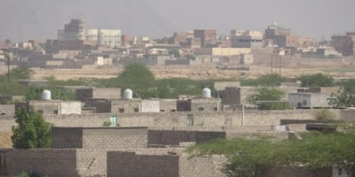 مليشيا الحوثي تجدد سلسلة خروقاتها وتقصف الأحياء السكنية في حيس