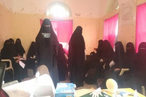 رئيس انتقالي المسيمير يدشن دورة المتطوعات لكشف حالات الملاريا بالمديرية