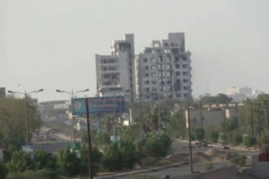 بمختلف الأسلحة.. مليشيا الحوثي تكثف اعتداءتها بالحديدة