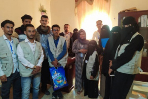 مؤسسة الف باء مدنيةوتعايش تزور مؤسسة الايادي الامنة للبراعم التنموية بـ الضالع