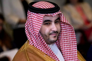 تعليق هام لوزير الدفاع السعودي بشأن اليمن 