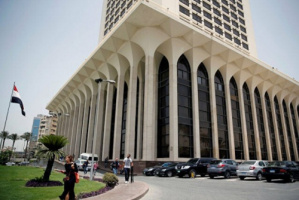 مشددةً على إنهاء الازمة .. مصر تدعو الى حل سياسي شامل باليمن 