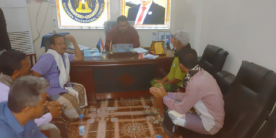 رئيس انتقالي لحج يلتقي برئيس القيادة المحلية بمديرية الملاح وعدد من أعضاء الهيئة التنفيذية 