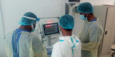 "سلمان للإغاثة" يدعم الحياة العام بأجهزة طبية بمديرية القطن