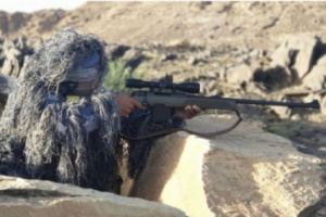 عكاظ تشيد بدور القوات السعودية في حماية الحدود مع اليمن