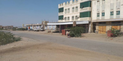  لنسف السلام.. مليشيات الحوثي تجدد قصف واستهداف مدينة حيس