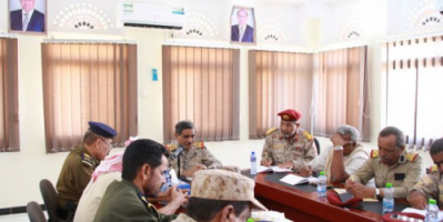 محافظ حضرموت يرأس اجتماعاً باللجنة الأمنية ويوجه برفع درجة الجاهزية والاستعداد لجميع الشعب والألوية والوحدات العسكرية والأمنية