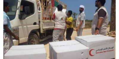 خليفة الإنسانية توجه قافلة إغاثية إلى 30 نوفمبر بسقطرى