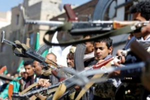 عكاظ: مليشيات الحوثي تواصل ارتكاب جرائم حرب