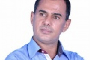 منصور صالح يعلق على تعيين مدير جديد لميناء سقطرى
